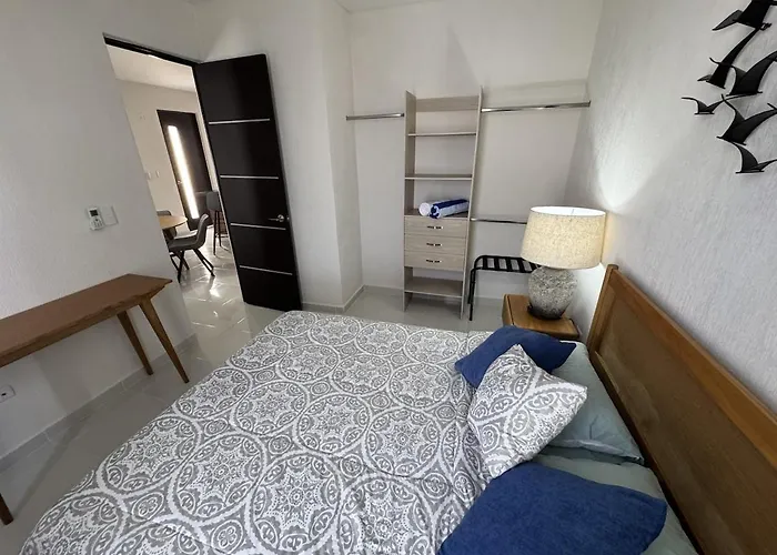 Comfortable 2br Pool & Gym *